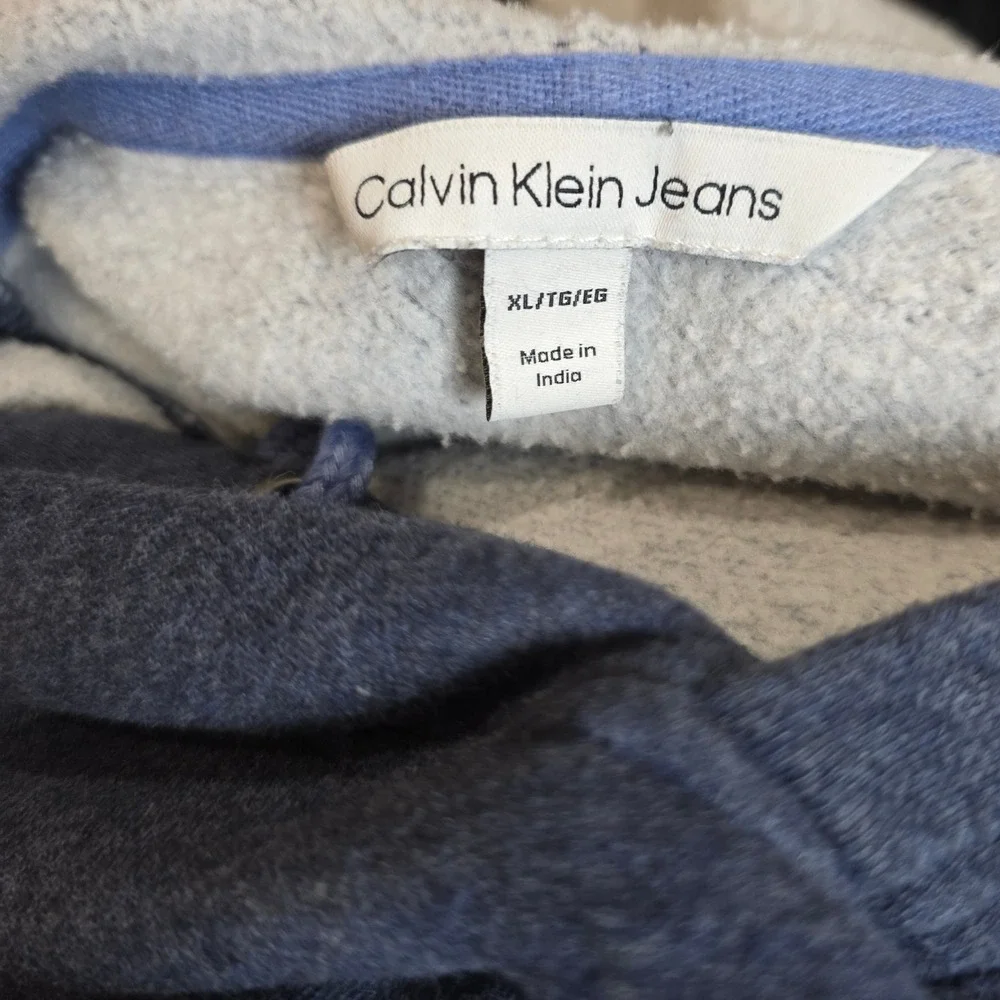 Calvin Klein Jeans Hoodie Pullover Sweatshirt Gray Casual Comfy Mens XL‎